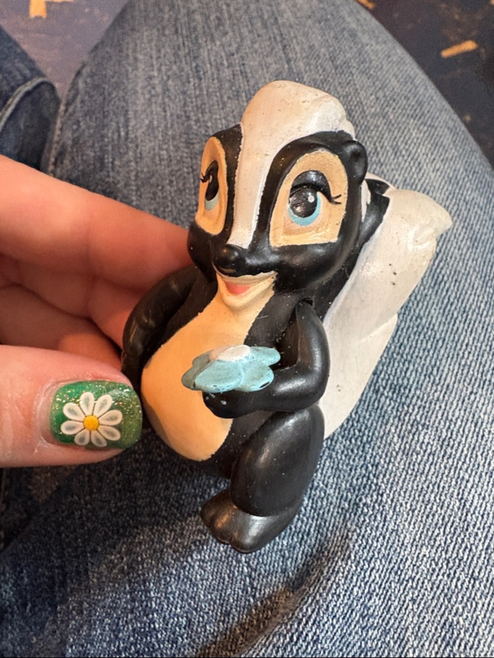 Bambi Flower Skunk Character 2.5” Figure Plastic Toy